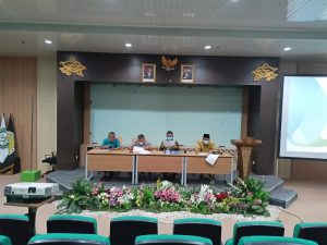 Ketua, Sekretaris dan Staf Jurusan Pendidikan Bahasa Arab Hadiri Undangan Rapat FITK