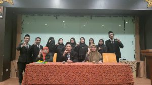 Heboh! 8 Mahasiswa PBA Lulus Lebih Awal di Semester 8