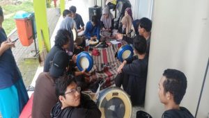 Mahasiswa Jurusan PBA Ikuti Pelatihan Hadroh