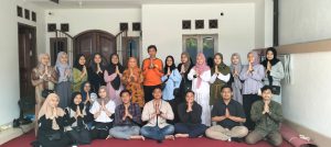 HMJ PBA Kembali Adakan Silaturahmi ke Rumah Dosen