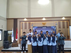 Mahasiswa PBA UIN Siber Cirebon Gelar Pengabdian Masyarakat di Kuningan: Sinergi Ilmu dan Aksi Nyata