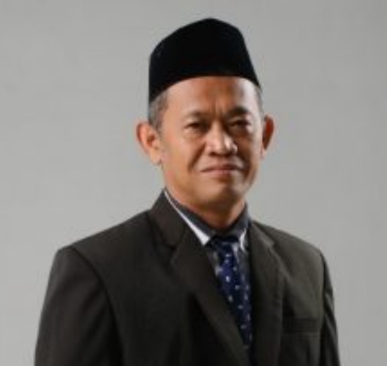 Dr. Muhsin Riyadi, M. A.